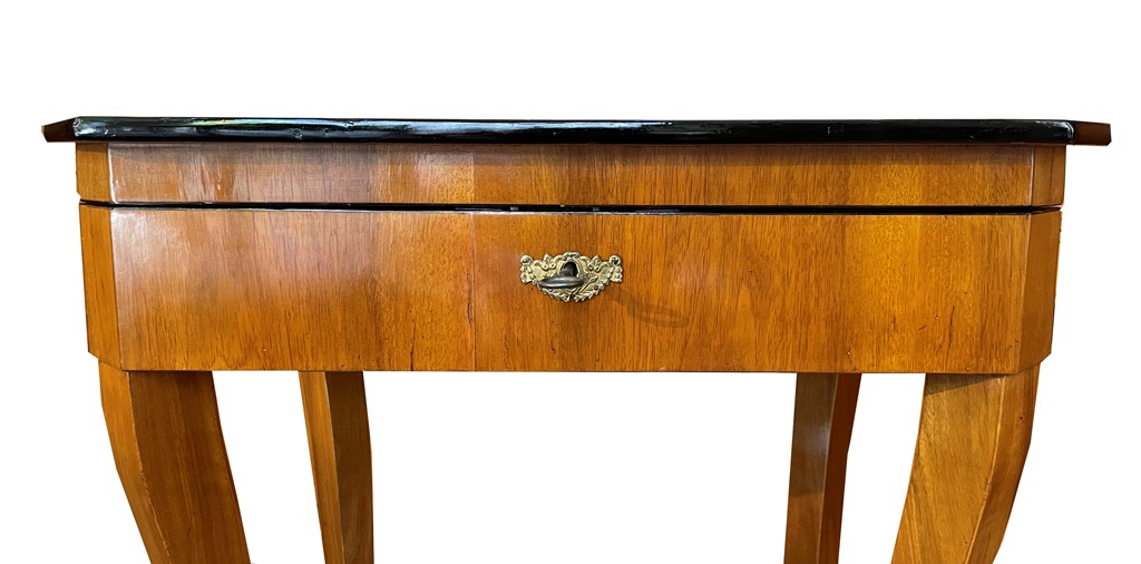 Biedermeier Nähtisch