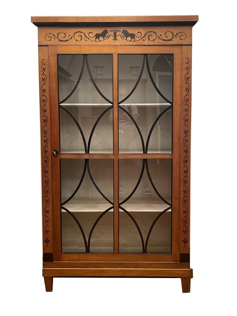 Biedermeier Vitrinenschrank